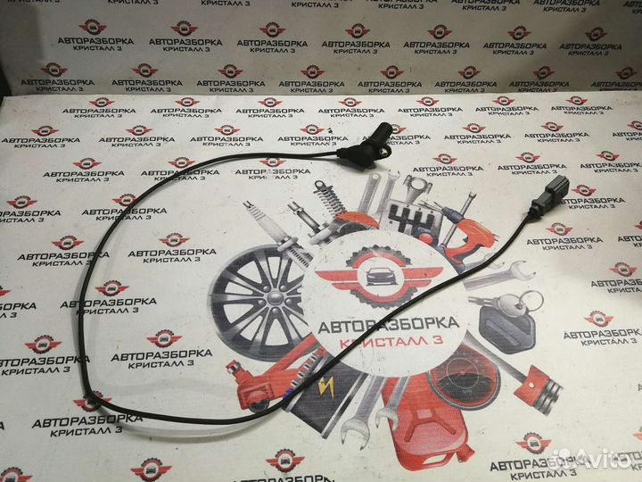 Датчик положения коленвала 038907319E