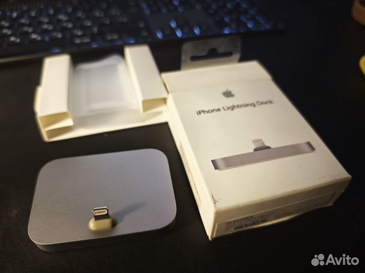 Док станция для iPhone Apple Lightning Dock