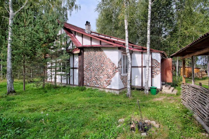 Коттедж 100 м² на участке 100 сот.