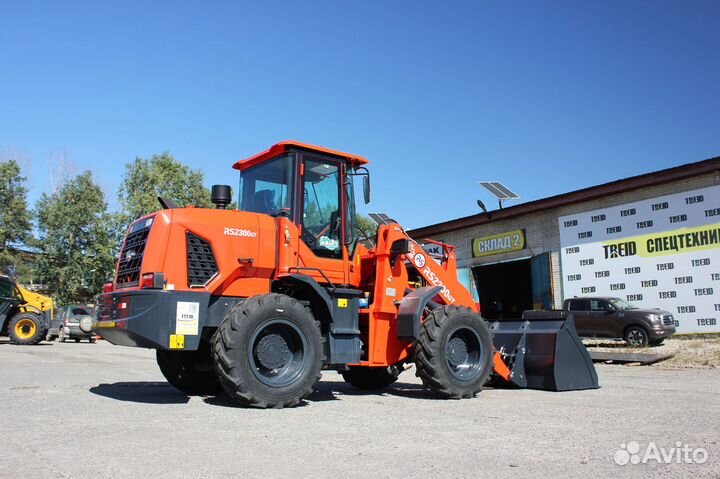 Фронтальный погрузчик Redstar 2300GT, 2023