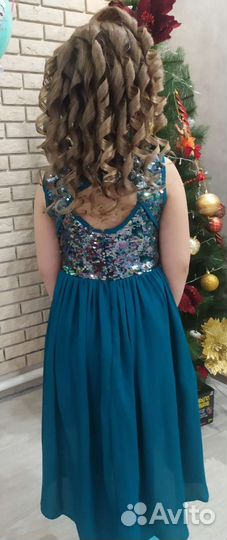 Платье для девочки праздничное