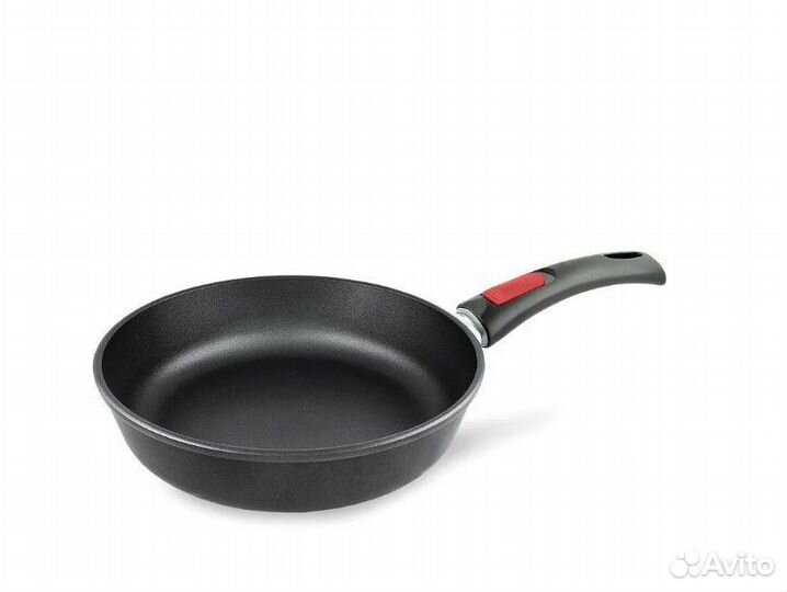 Сковорода литая Нева Посуда 28 см -съемная ручка