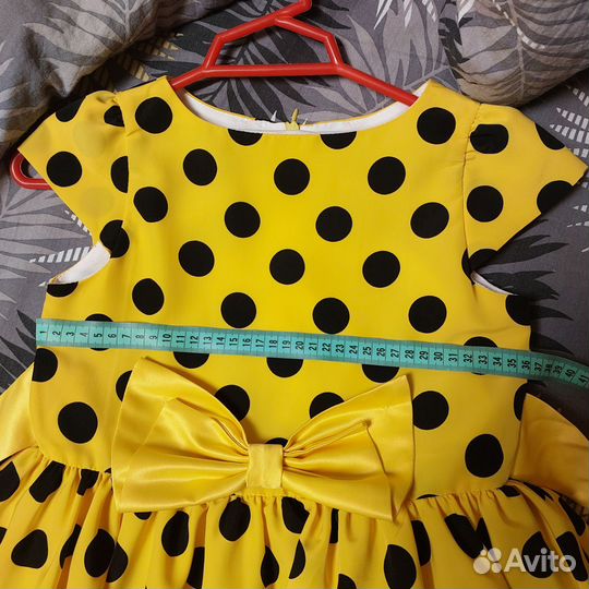 Платье в стиле стиляги для девочки желтое в горох