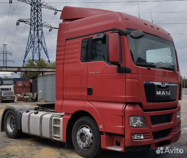 Спойлер кабины верхний ман тгх