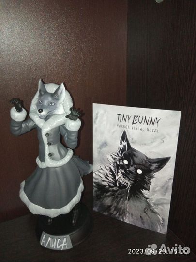 Фигурка Алисы 