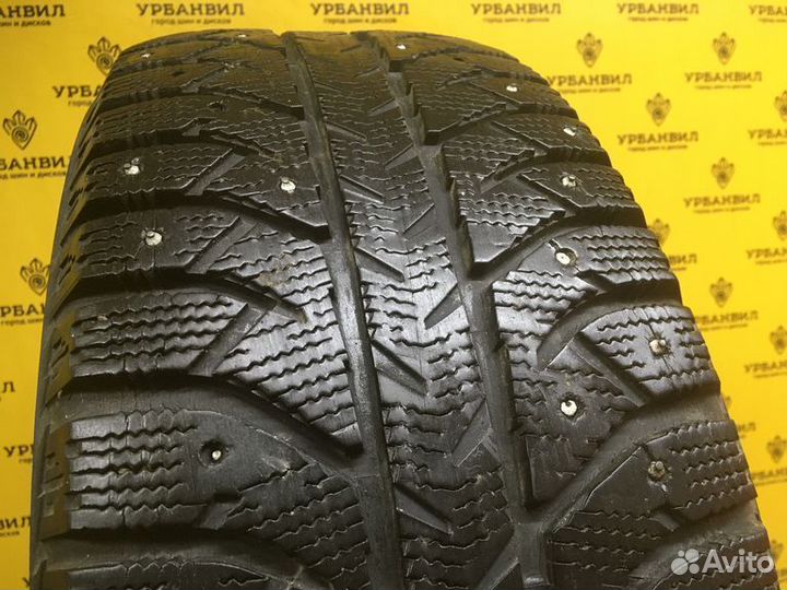 Bridgestone Ice Cruiser 7000 215/60 R16 95T