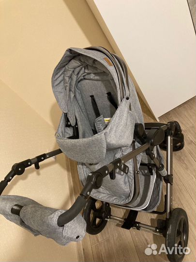 Продам коляску 2 в 1