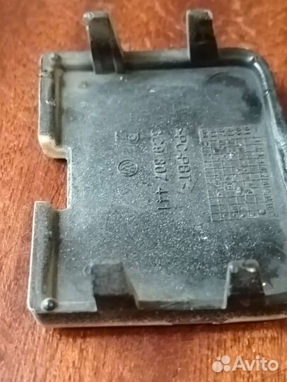 3С9 807 441 заглушка крюка wv Passat