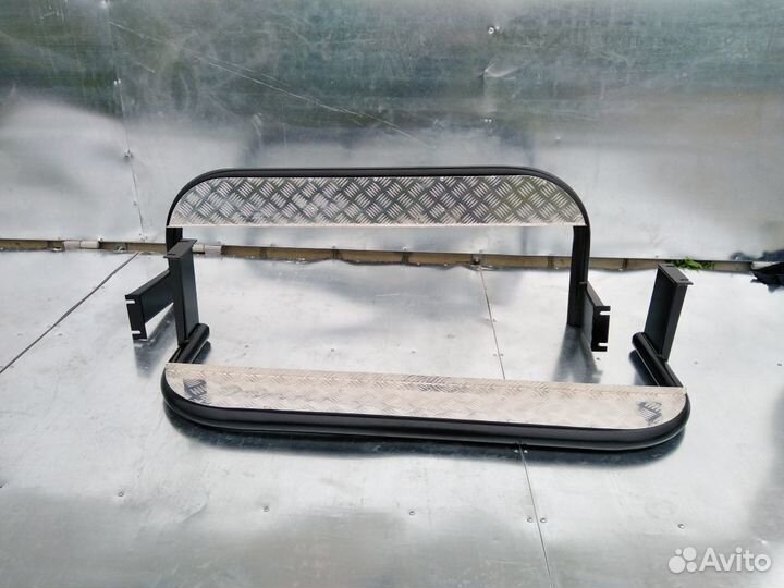 Подножки с алюминиевой накладкой на уаз469/Хантер