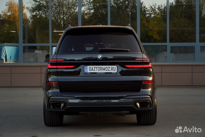 BMW X7 3.0 AT, 2023, 100 км