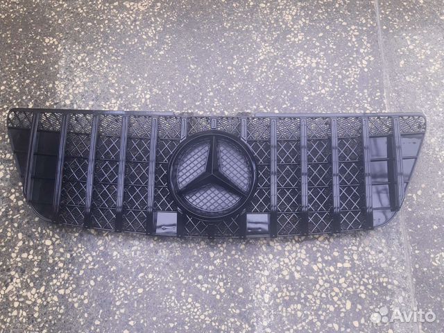 Решетка Mercedes ML 164 рестайлинг GT черная