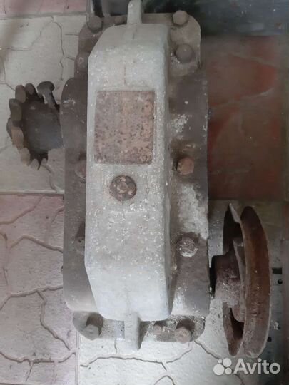 Редуктор новый