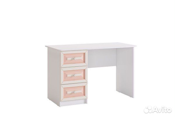 Стол письменный 