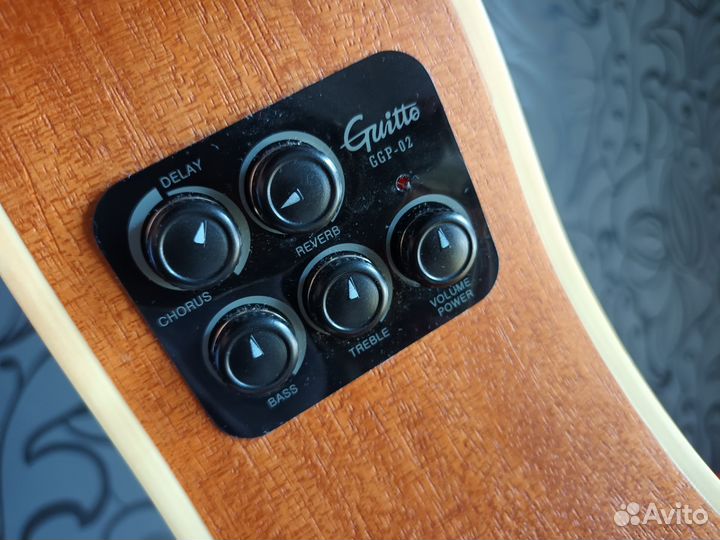 Классическая гитара с эффектами (Indonesia)