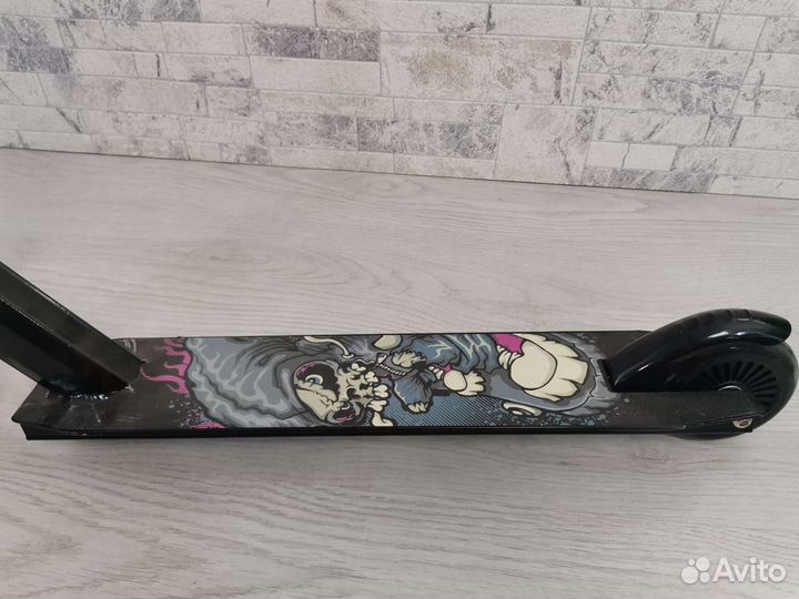 Трюковой самокат новый