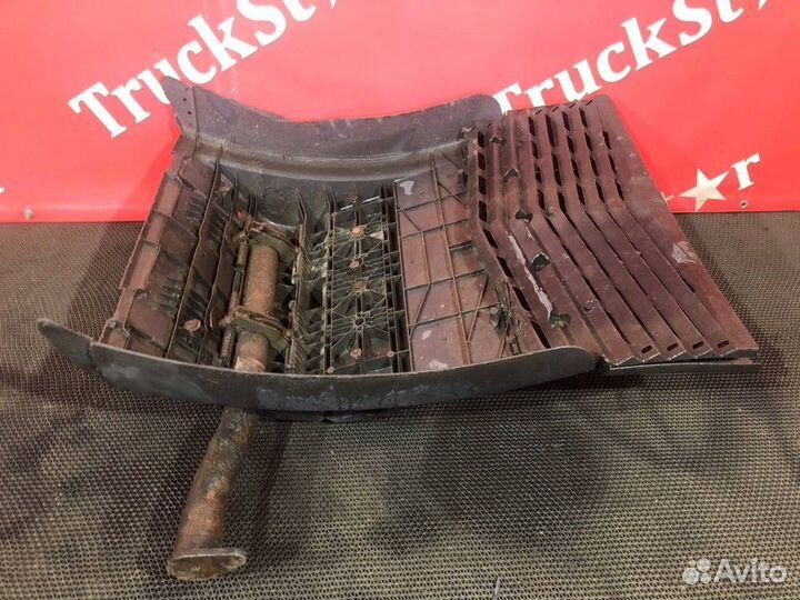 Крыло заднее задняя часть