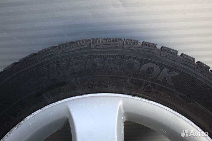 Диски Toyota + Hankook Winter I*Pike RS 215/55/16