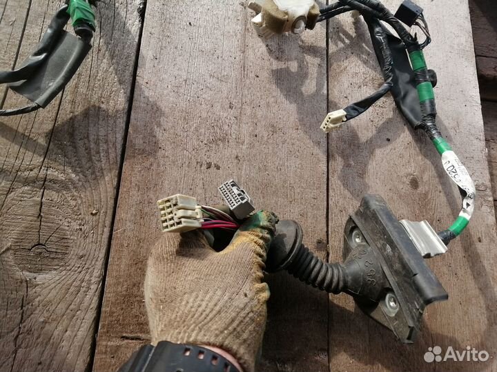 Проводка передней правой двери Toyota LC Prado 120