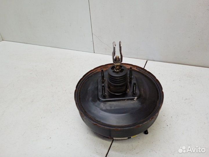 Усилитель тормозов вакуумный Nissan Maxima A33 2.0