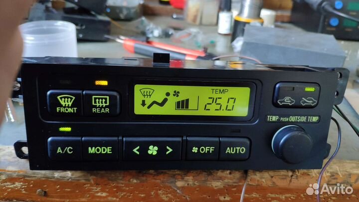 Климат-контроль Toyota жк-экран (с профилактикой)