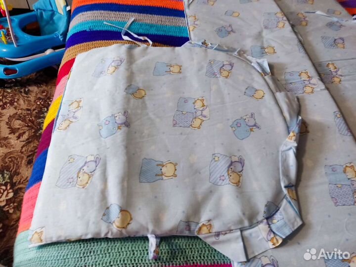 Бортики в кроватку