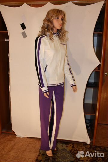Костюм спортивный новый