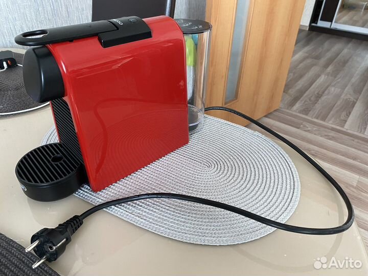 Кофемашина delonghi