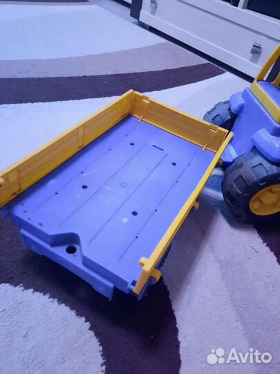 Детский трактор