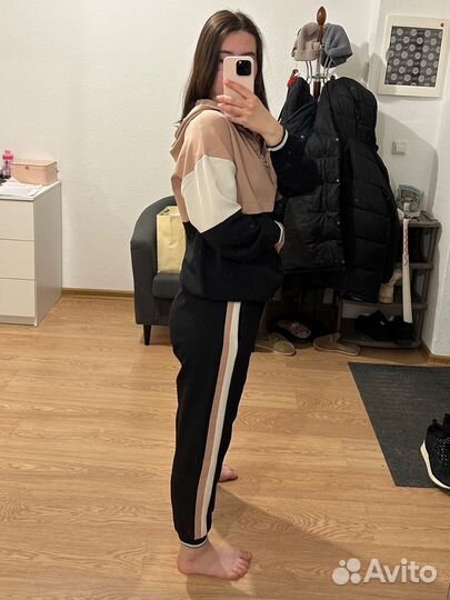 Спортивный костюм zara