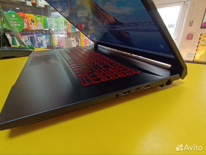 Игровой ноутбук MSI Katana GF76 i5/RTX3050