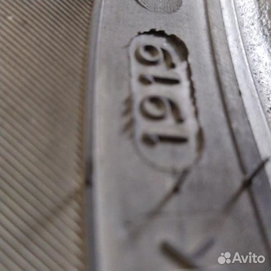 Nokian Tyres Hakkapeliitta R2 185/65 R15