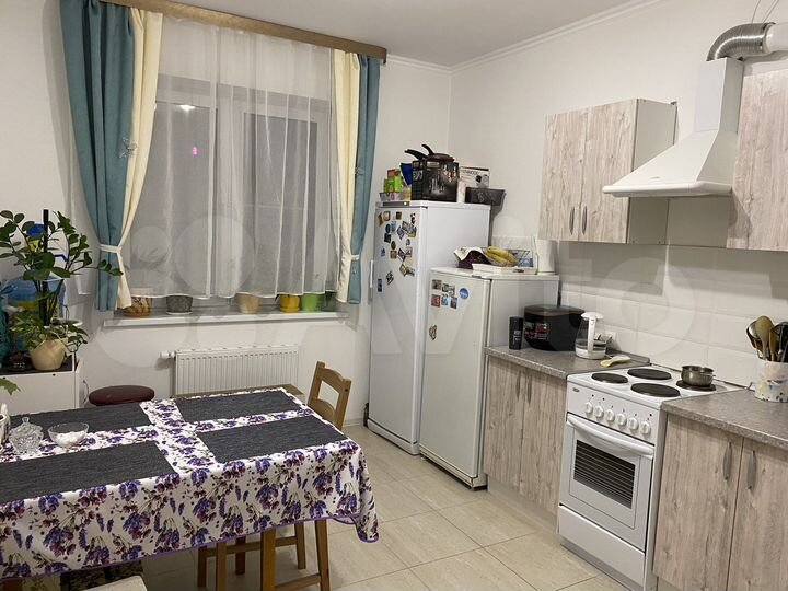 Комната 22 м² в 2-к., 7/24 эт.