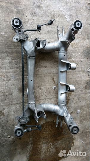 BMW e60 e65 подрамник задний