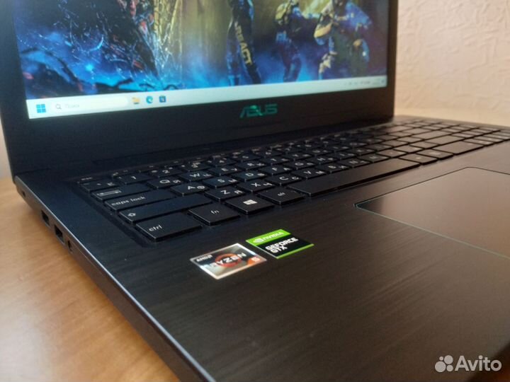Игровой ноутбук asus