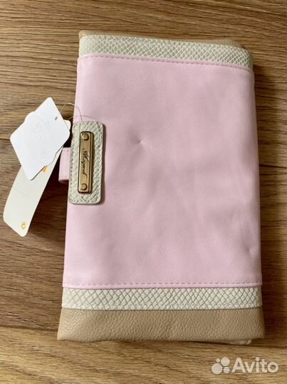 Пеленка из экокожи Mayoral новая