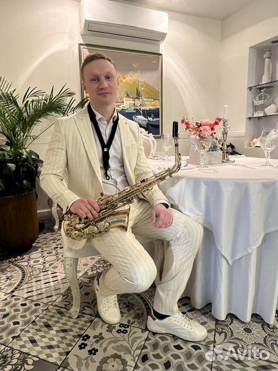 Саксофонист на ваш праздник