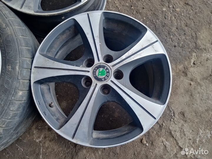 Диск литой R15 Шкода Фабиа 2