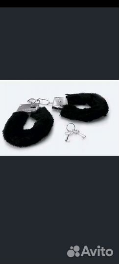 Наручники с мехом. Игрушка