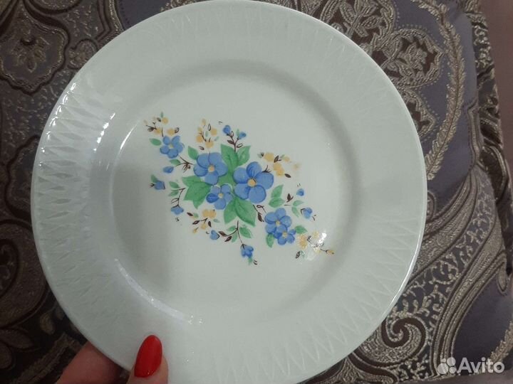 Тарелка Незабудки, 8 штук блюдца дулево