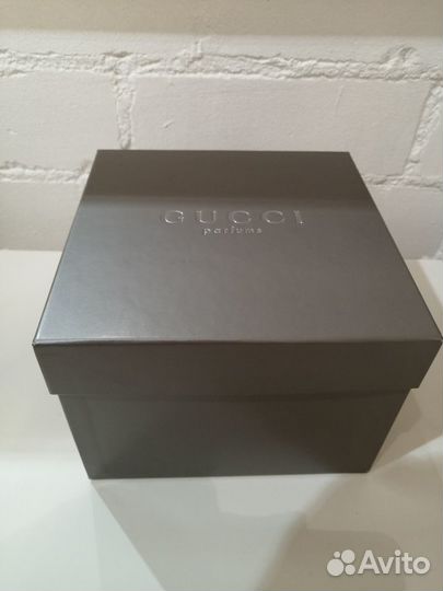 Коробки Shiseido,Clarins,Gucci,Cacharel