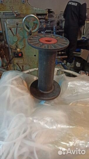 Катушка пластиковая