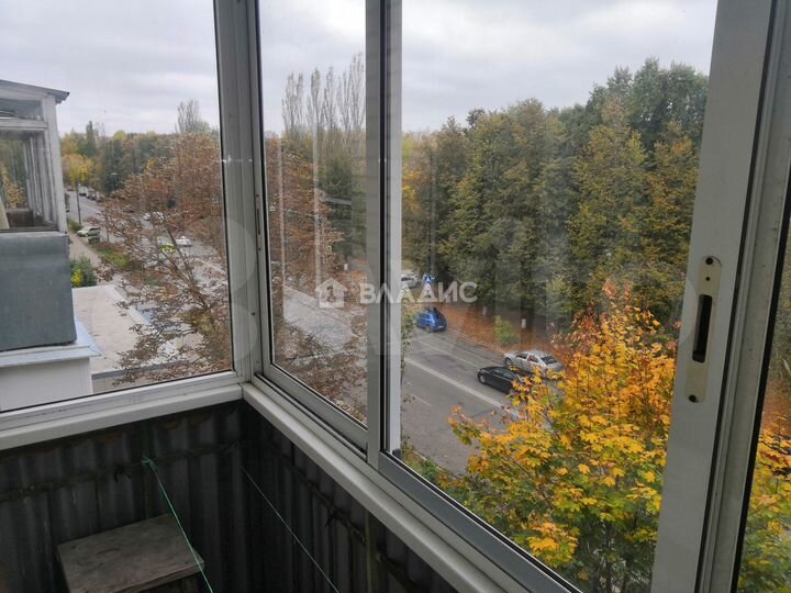 2-к. квартира, 43 м², 5/5 эт.