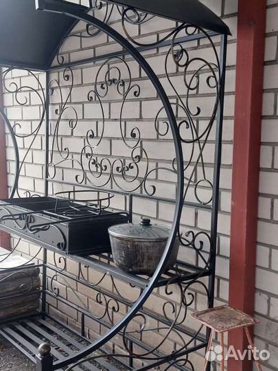 Кованые мангалы с крышей