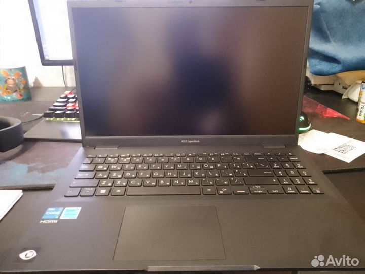 Ноутбук asus