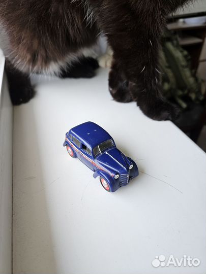 Модель Москвич 1/43