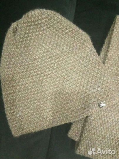 Женская шапка и снуд