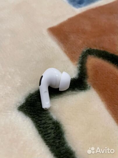 Airpods pro наушник правый