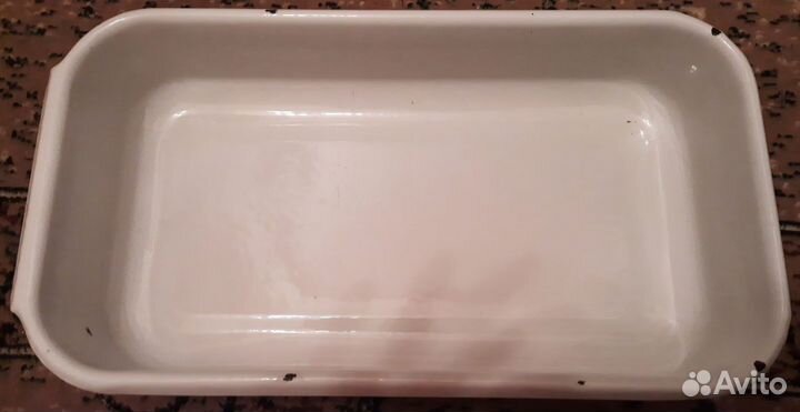 Эмалированный лоток СССР с крышкой