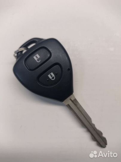Ключ зажигания Toyota