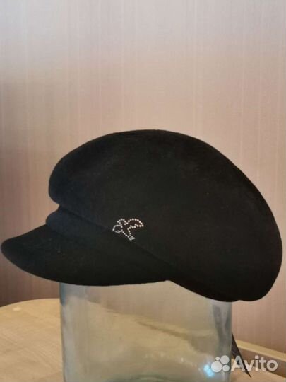 Кепка новая из фетра